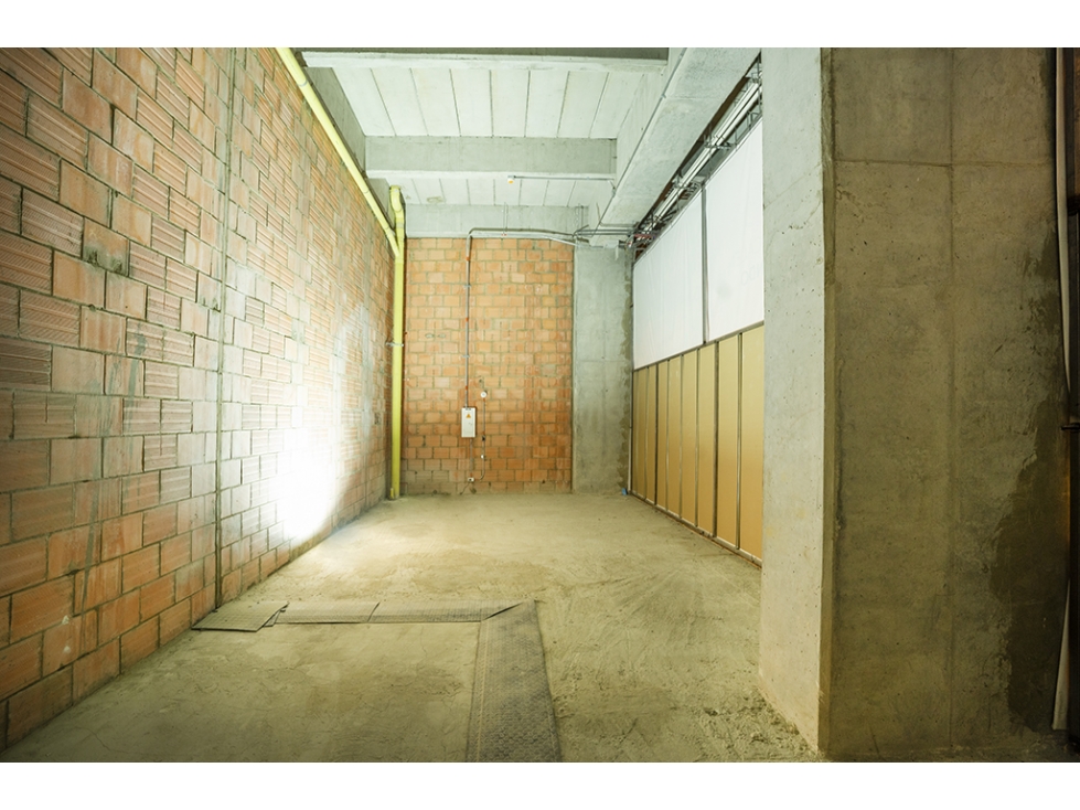 LOCAL EN ARRIENDO METROPOLIS — foto 5