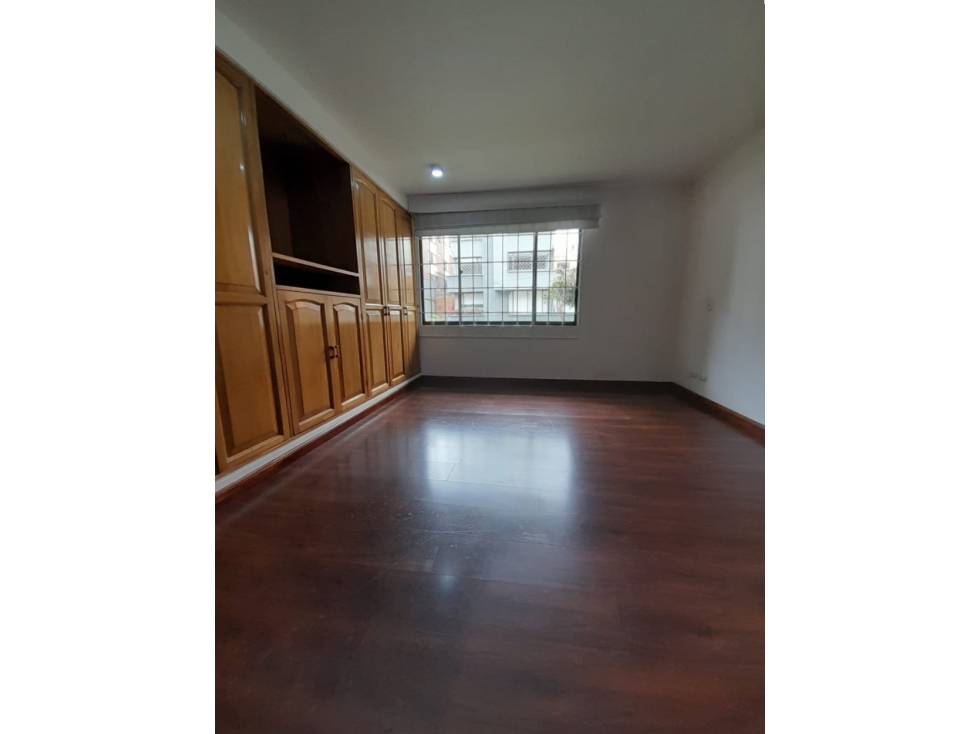 SE VENDE APARTAMENTO SANTA BARBARA CENTRAL — foto 4