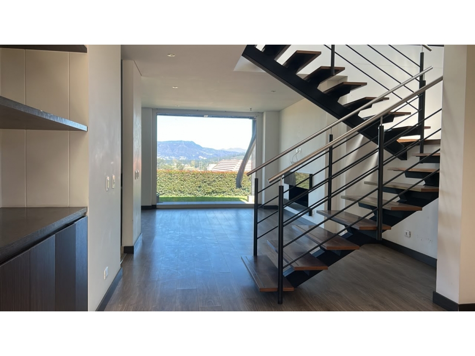 SE VENDE CASA EN CAJICA CONJUNTO RESIDENCIA BOSQUE DE ALCAPARROS — foto 3