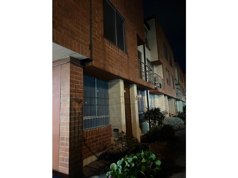 SE VENDE CASA EN MAZUREN CONJUNTO SANTELMO — foto 3