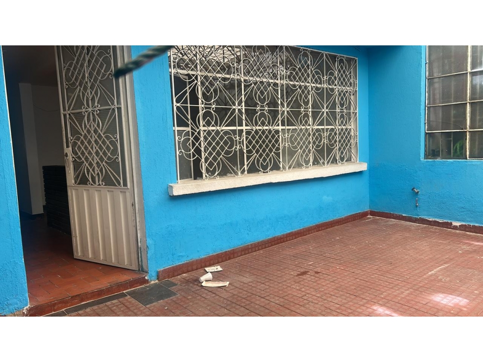 SE VENDE CASA BARRIO GUSTAVO RESTREPRO — foto 5
