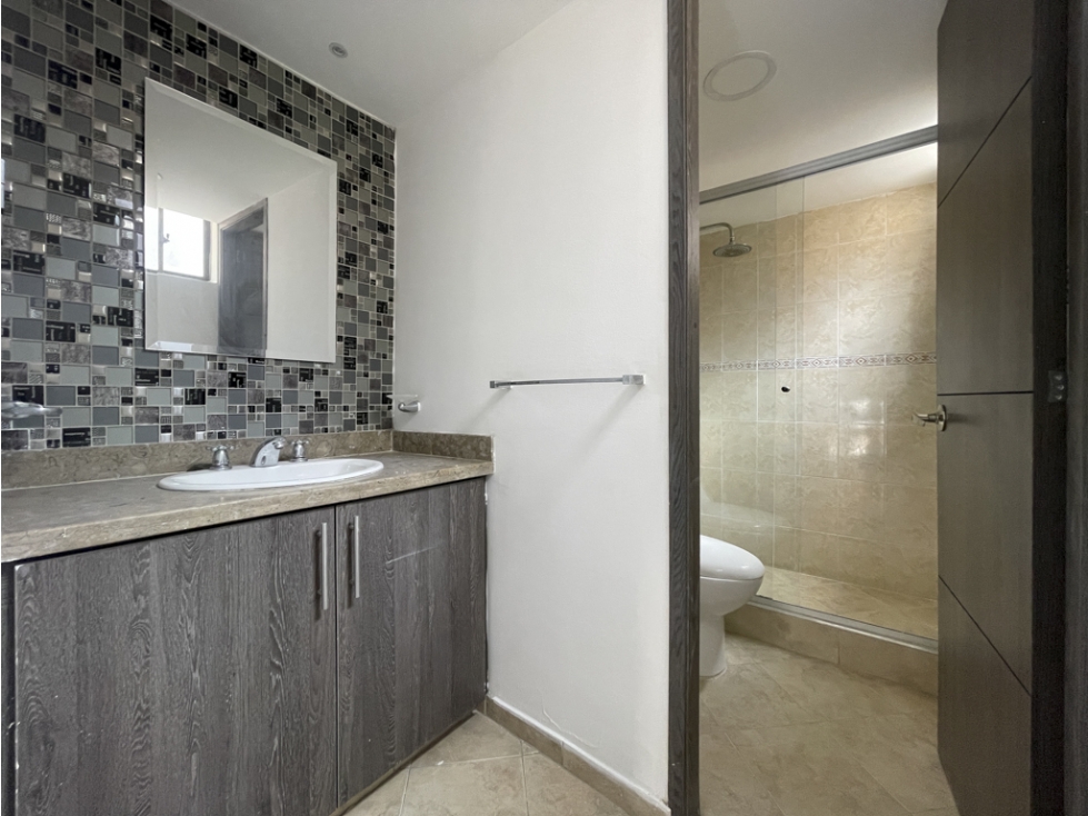 SE VENDE CASA EN MOSQUERA — foto 5