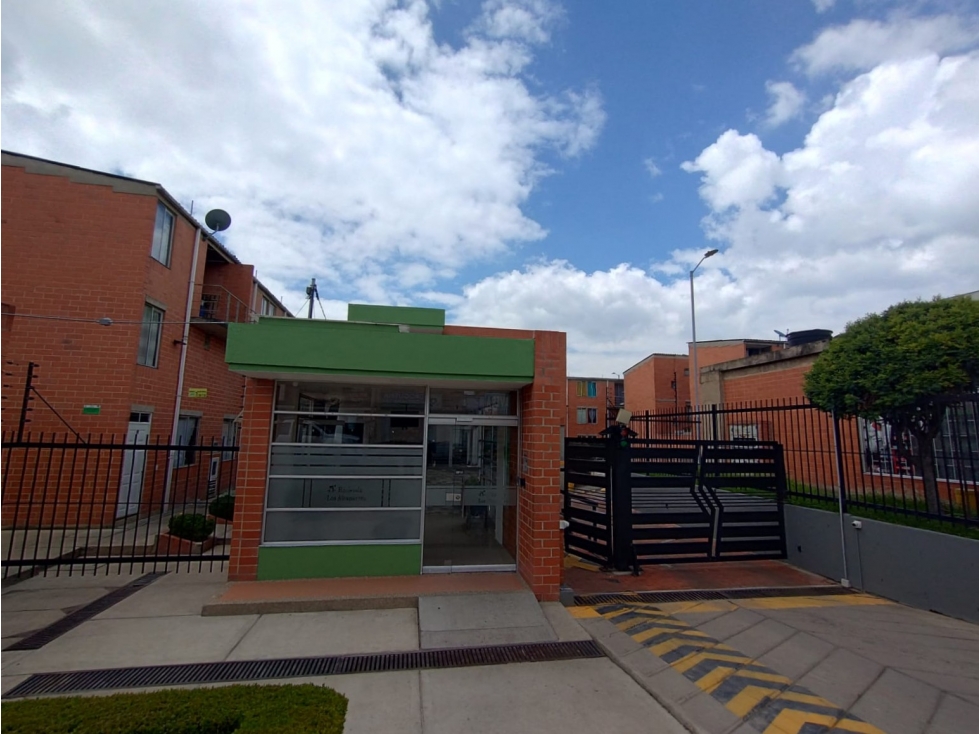 SE VENDE CASA EN MADRID