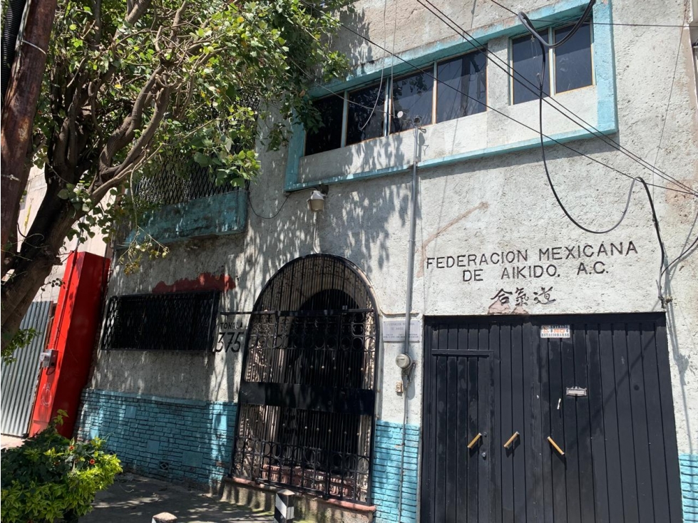 CASA EN VENTA - ROMA SUR