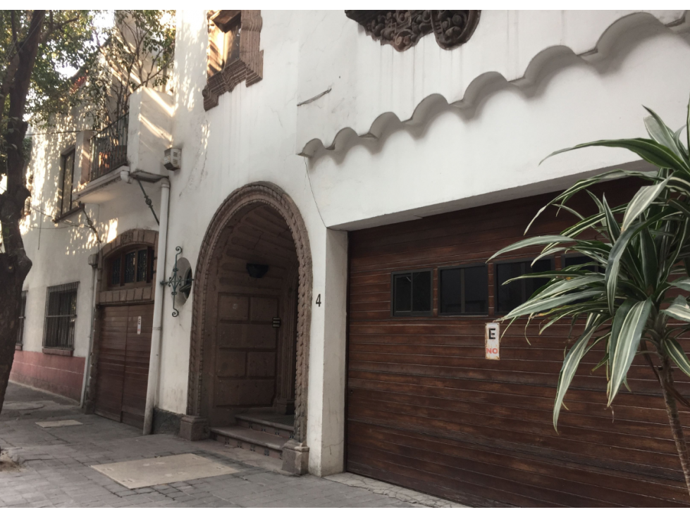 CASA EN VENTA - COL. CUAUHTÉMOC - 1
