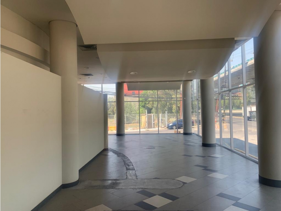 LOCAL COMERCIAL EN RENTA - PLAZA CENTRO ARBOLEDAS - 4