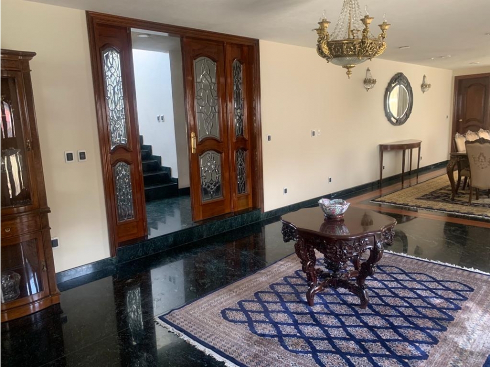 RESIDENCIA EN VENTA - LOMAS DE TECAMACHALCO - 3