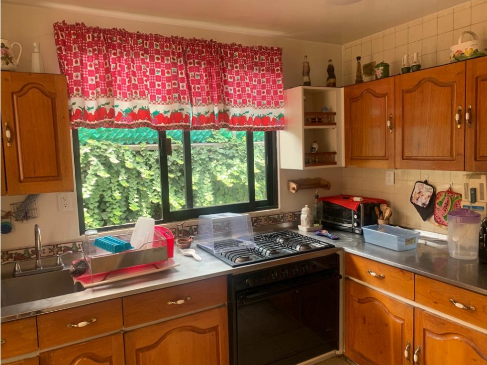 CASA EN VENTA - JARDINES DEL SUR - 4