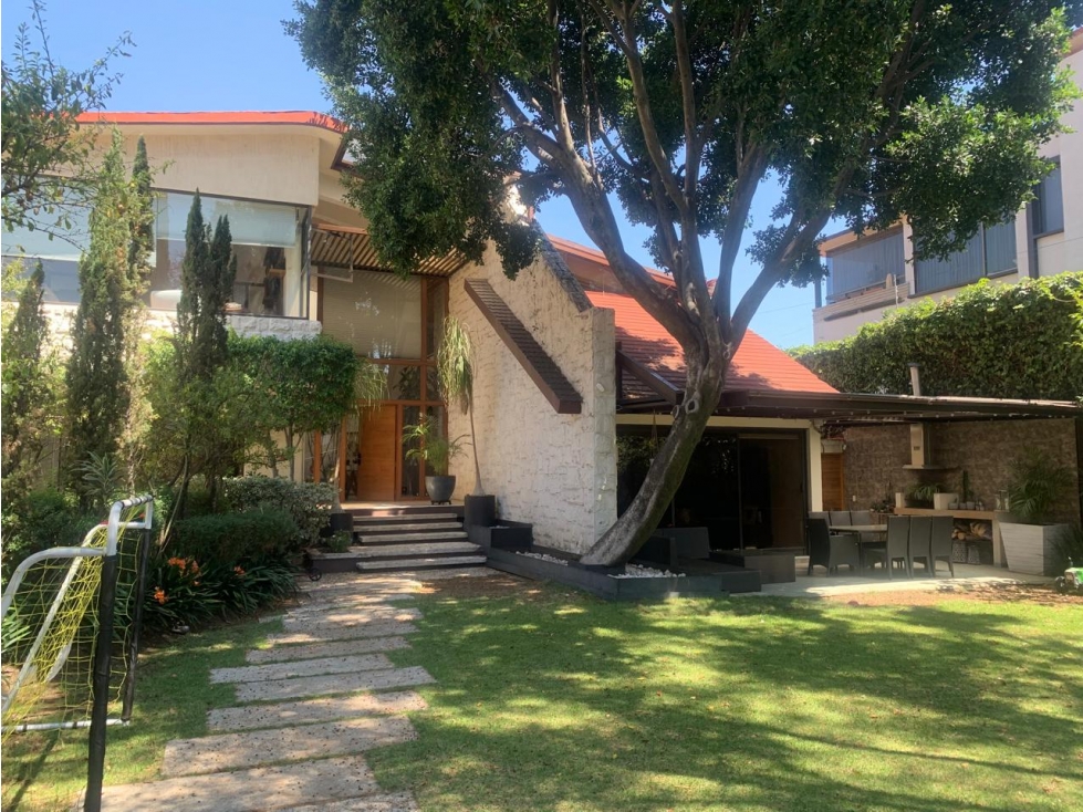 RESIDENCIA EN RENTA - LOMAS DE CHAPULTEPEC