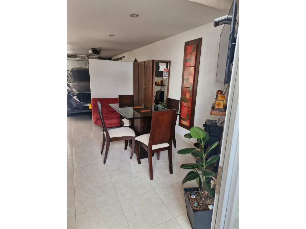 Casa en venta ubicada en Laureles — foto 3