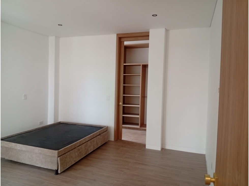 Venta de Casa Ubicada en Villa del Roble — foto 3