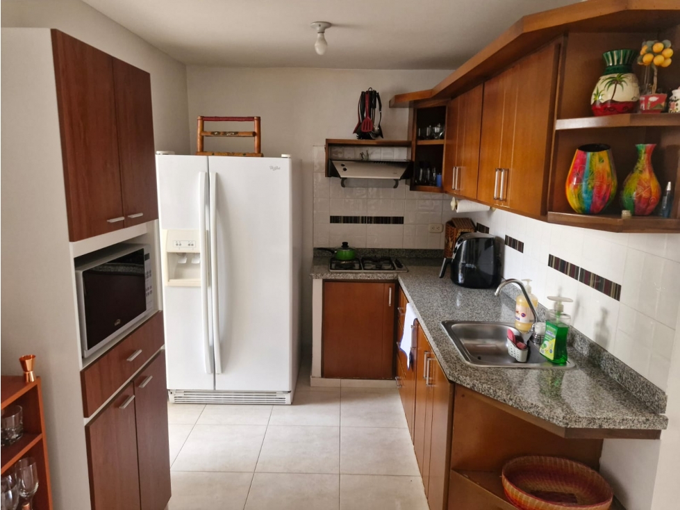 Casa en venta ubicada en Laureles — foto 4