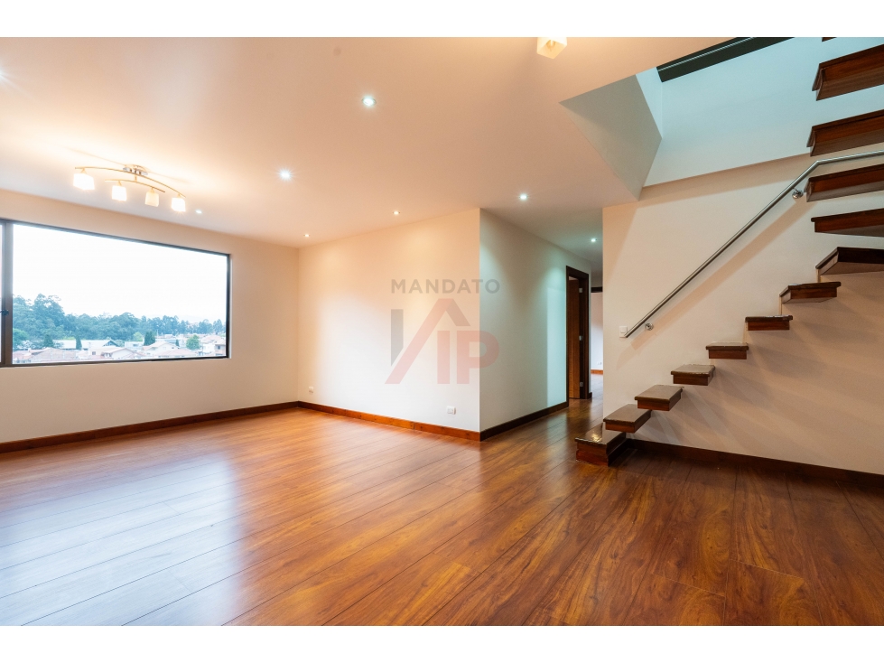 ESPACIOSO DUPLEX EN VENTA CON VISTA AL RÍO EN CDLA DE INGENIEROS — foto 3