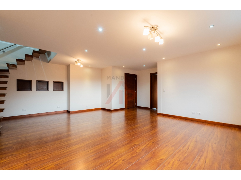 ESPACIOSO DUPLEX EN VENTA CON VISTA AL RÍO EN CDLA DE INGENIEROS — foto 5