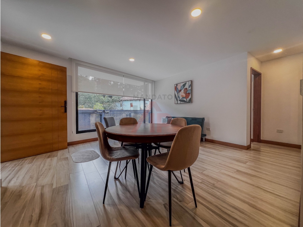 SUITE EN RENTA AMOBLADA CON AMPLIO PARQUEADERO AV SOLANO CUENCA - 4