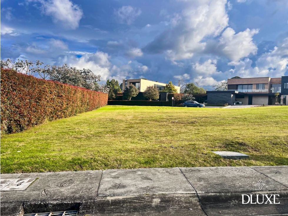 Venta, Lote Plano en Exclusiva parcelación en el Alto de las Palmas — foto 2