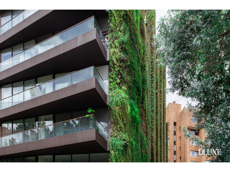 Venta y Arriendo, Penthouse en Los Rosales, 4 Habitaciones.