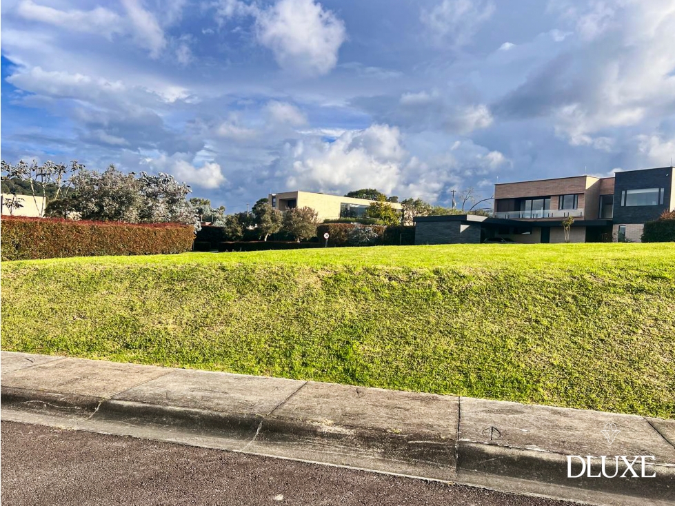 Venta, Lote Plano en Exclusiva parcelación en el Alto de las Palmas — foto 3