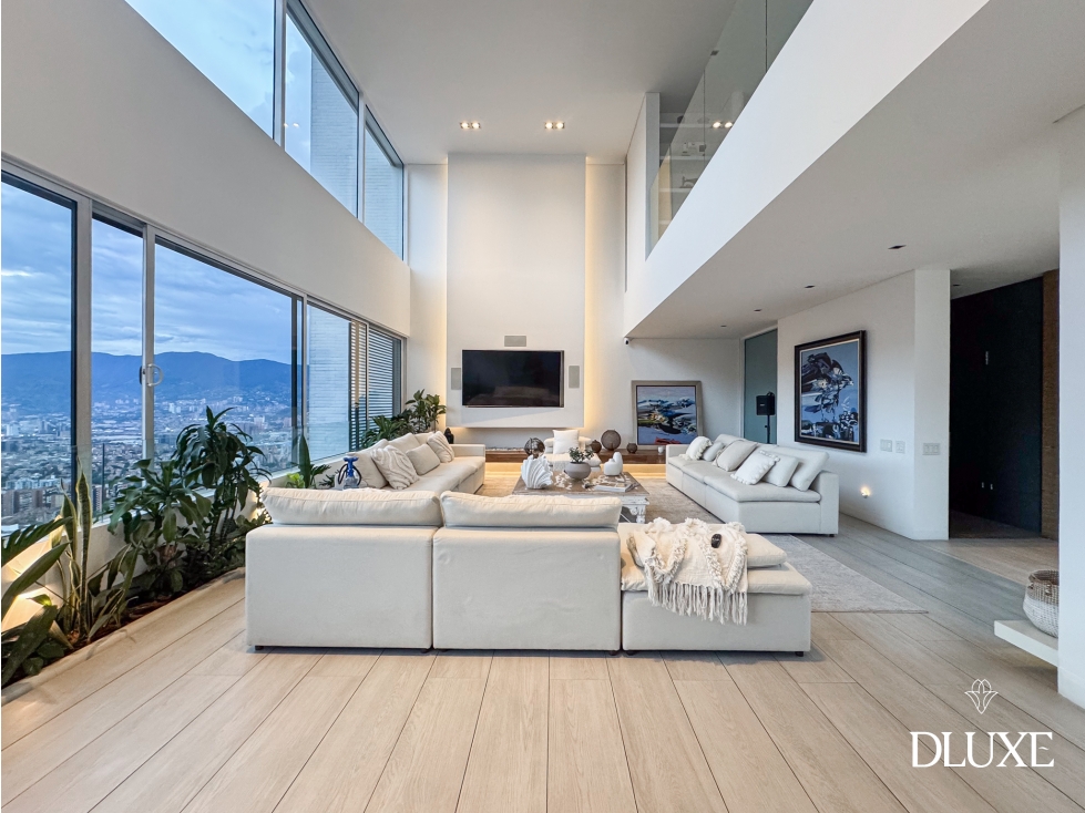 Venta/Arriendo, Penthouse Q-Tower, 2 habitaciones, Medellin