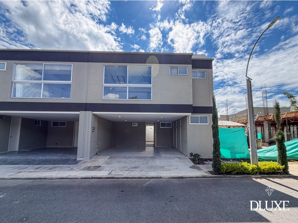 Venta, Casa, 4 habitaciones, Gualanday