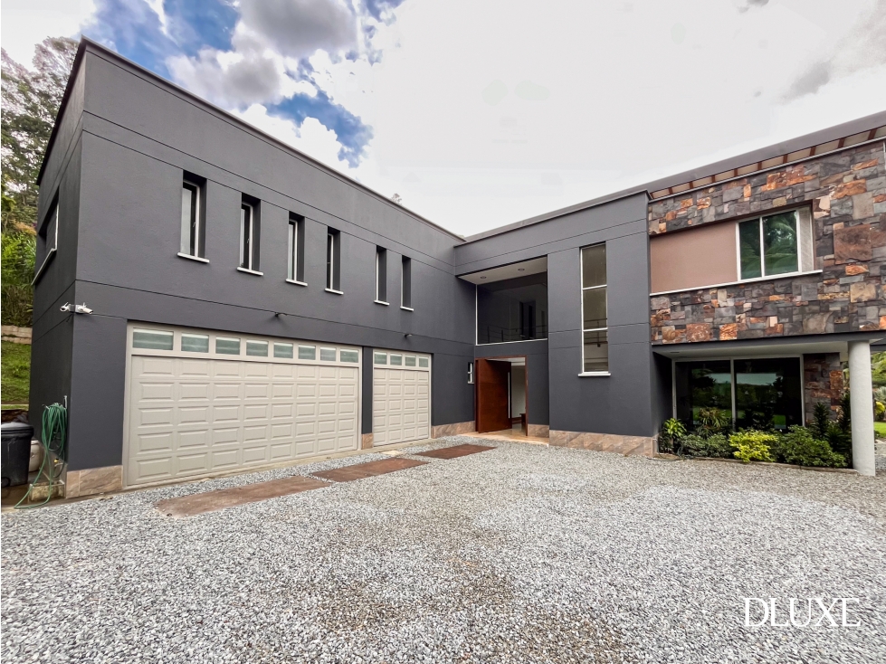 Venta, Casa, 4 habitaciones, Escobero