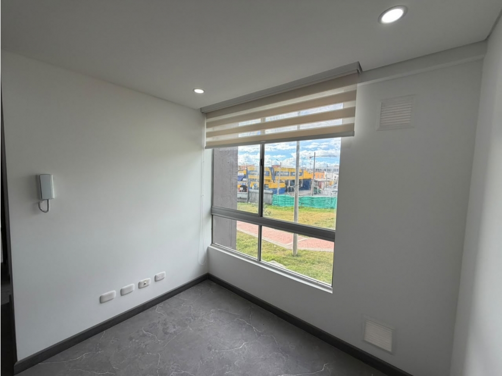 ARRENDAMOS APARTAMENTO, EN BARRANCAS NORTE, BOGOTA — foto 2
