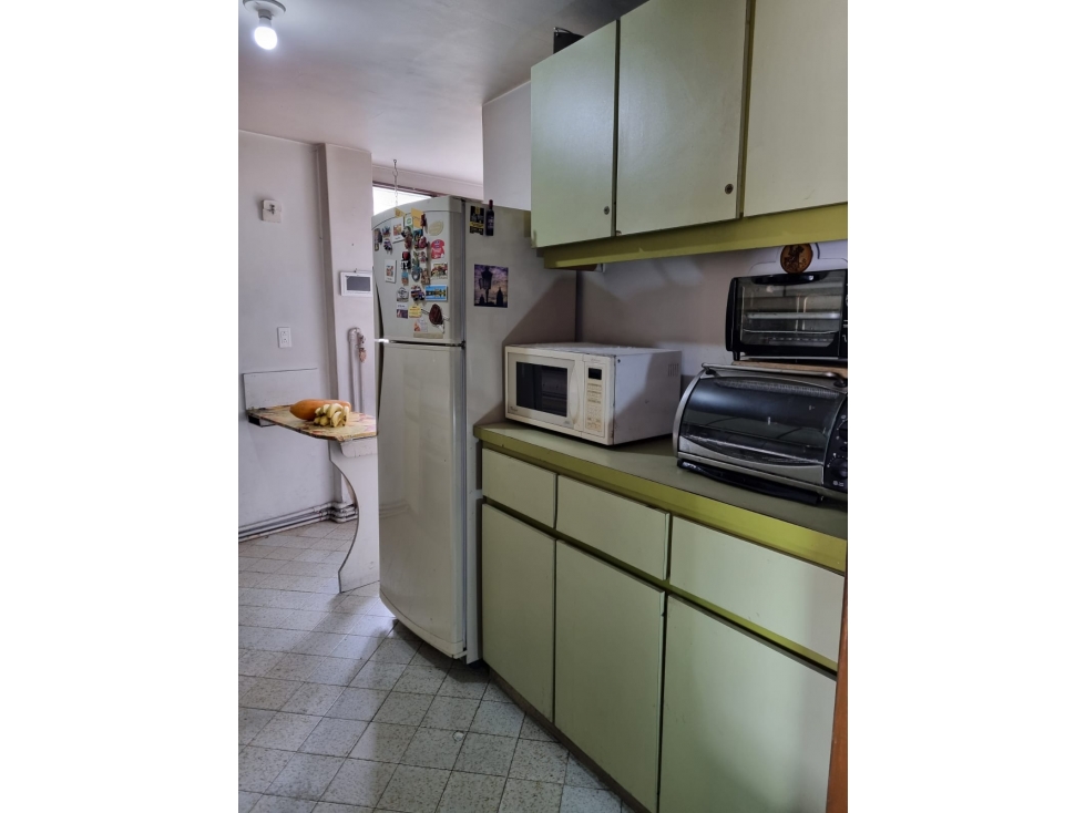 VENDEMOS APARTAMENTO EN LA CASTELLANA — foto 2