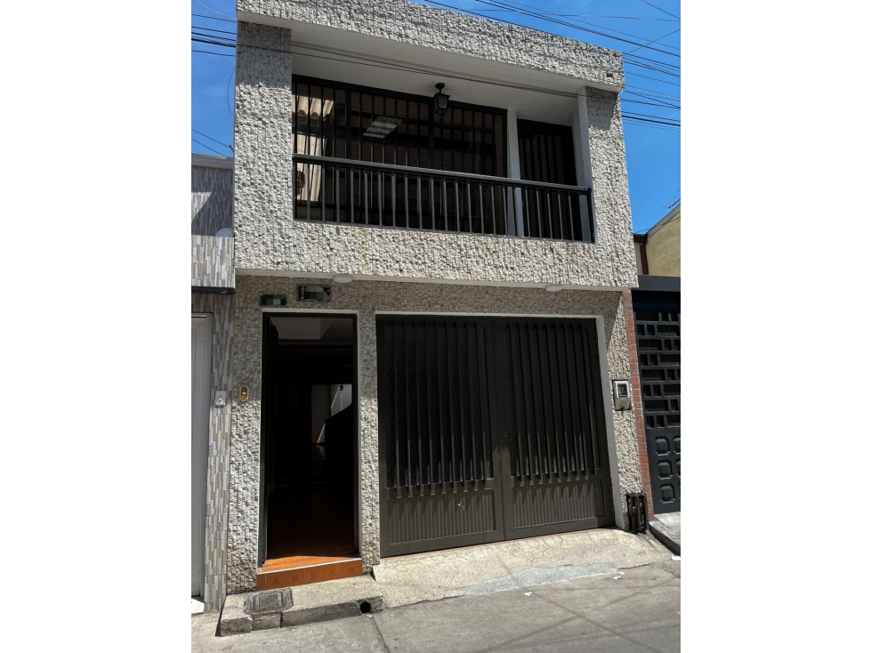 VENDEMOS CASA EN VILLA DEL RIO