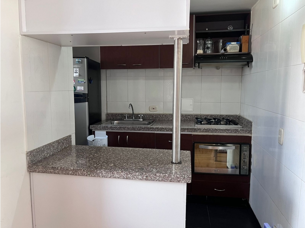 VENDEMOS APARTAMENTO EN CASTILLA — foto 3