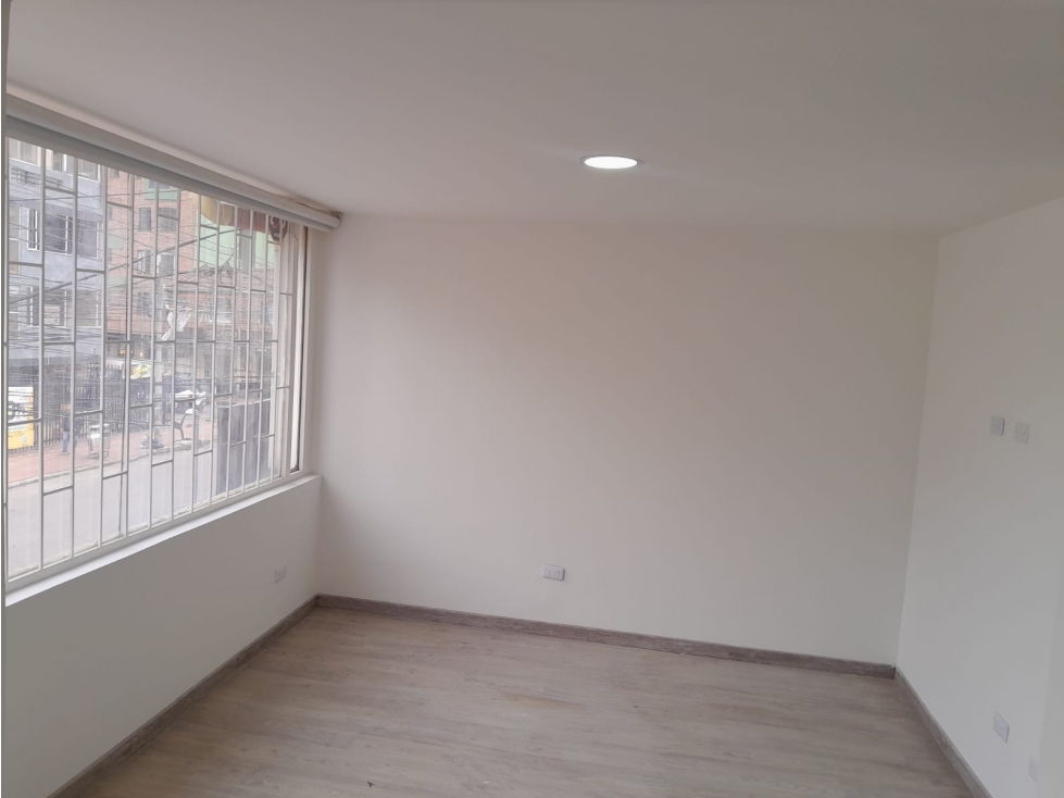 ARRENDAMOS APARTAESTUDIO EN GALERIAS,BOGOTA