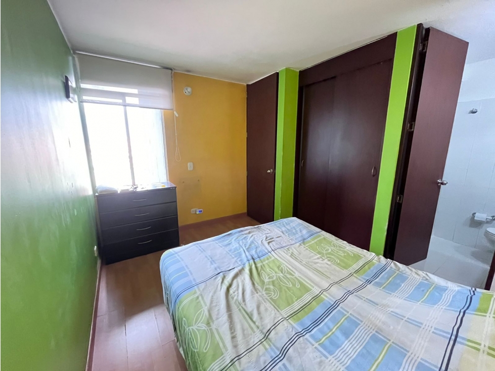VENDEMOS APARTAMENTO EN CASTILLA — foto 5