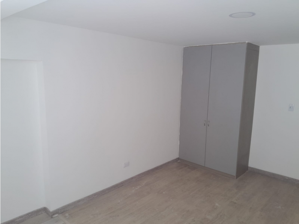 ARRENDAMOS APARTAESTUDIO EN GALERIAS, BOGOTA — foto 3