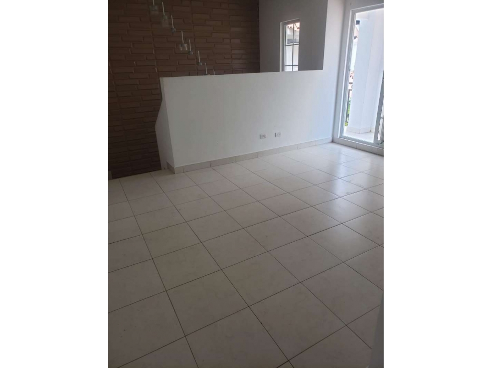 Venta de casa en Versalles (Modelo Lyon) GTA — foto 2
