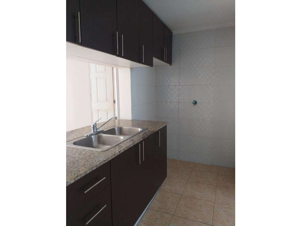 Venta de apartamento en Pueblo Nuevo (Cosmopolitan Towers) GTA — foto 3