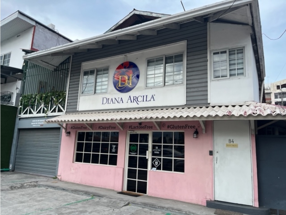 Venta de casa comercial en San Francisco GTA