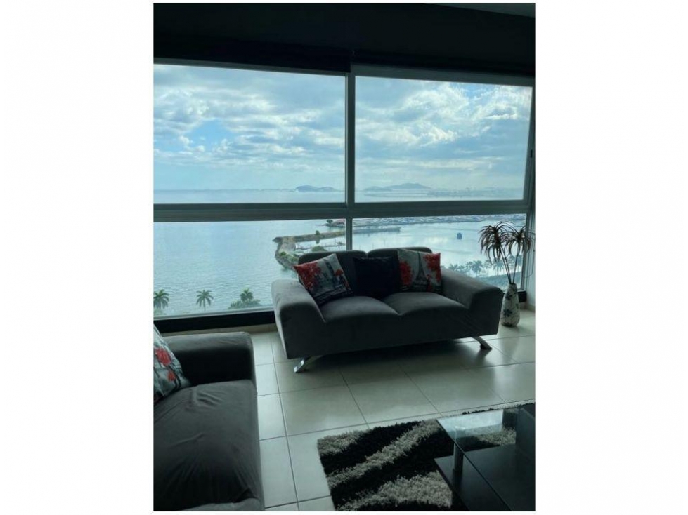 Venta de apartamento en Avenida Balboa (Vista Marina) GTA