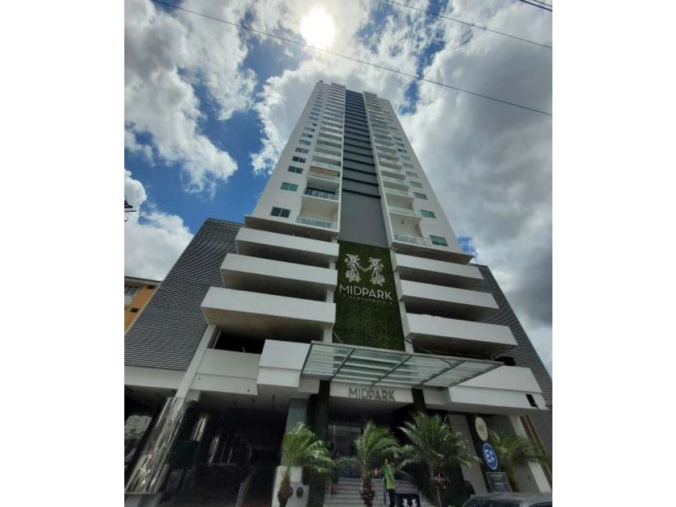Venta de apartamento en Carrasquilla (MidPark) GTA