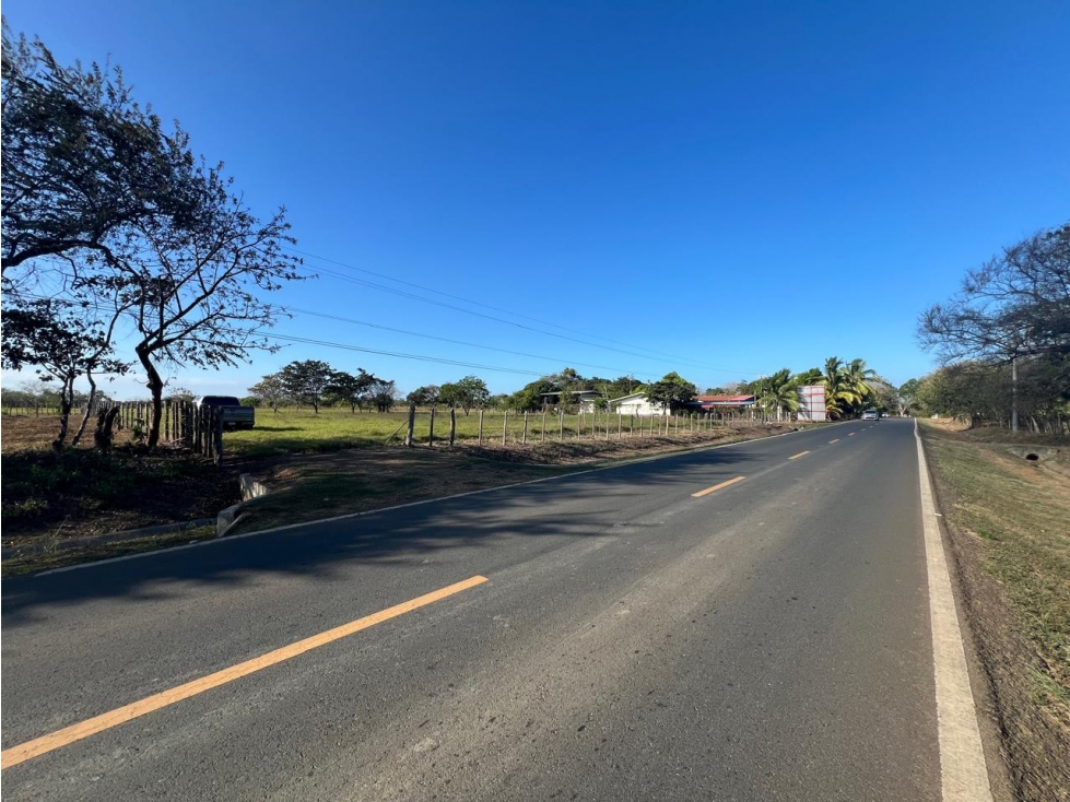 Venta de terreno en Pedasi GTA - 1
