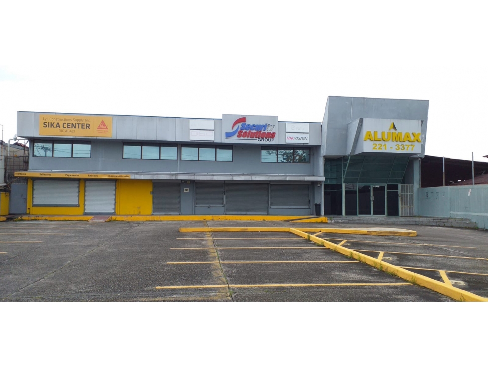 Venta de galera y locales comerciales en Río Abajo (Vía España) GTA