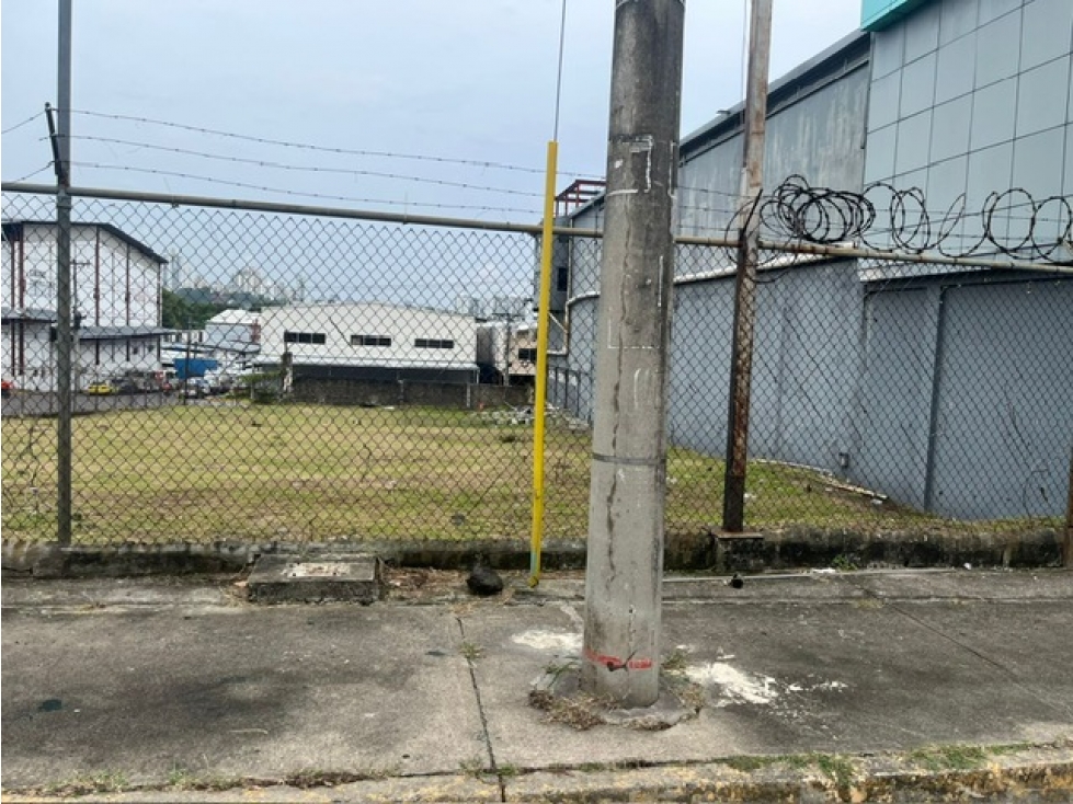 Venta de terreno comercial/industrial en Avenida Ricardo J Alfaro GTA