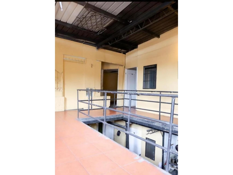 Venta de edificio en Santa Ana (Avenida B) GTA — foto 4