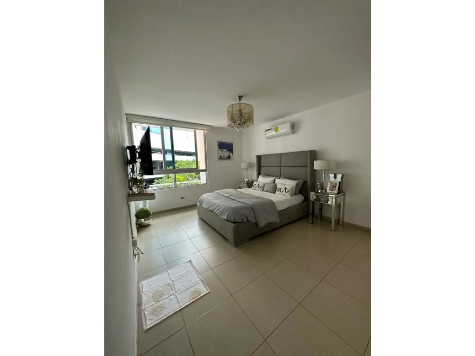 Venta de apartamento en Marbella (Sol Marina) GTA — foto 2