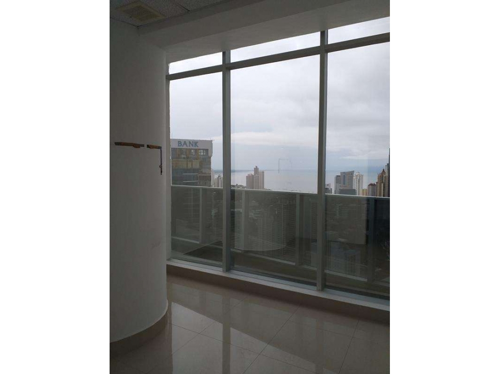 Venta de oficina en Marbella, Calle 50 (FF Tower) GTA — foto 5