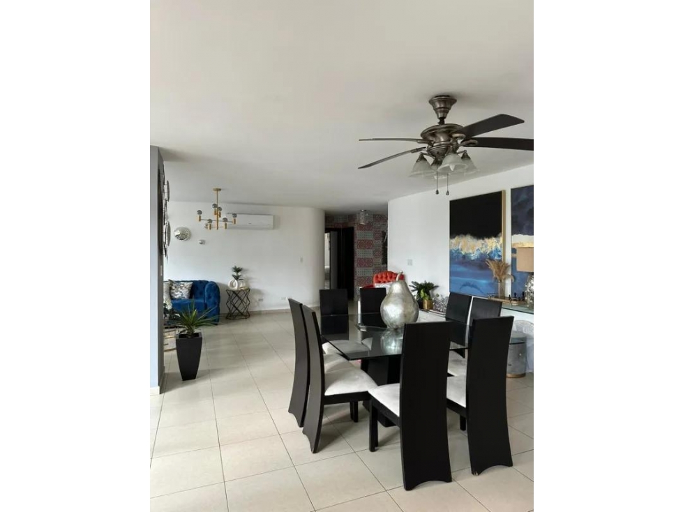 Venta de apartamento en Marbella (Sol Marina) GTA — foto 5