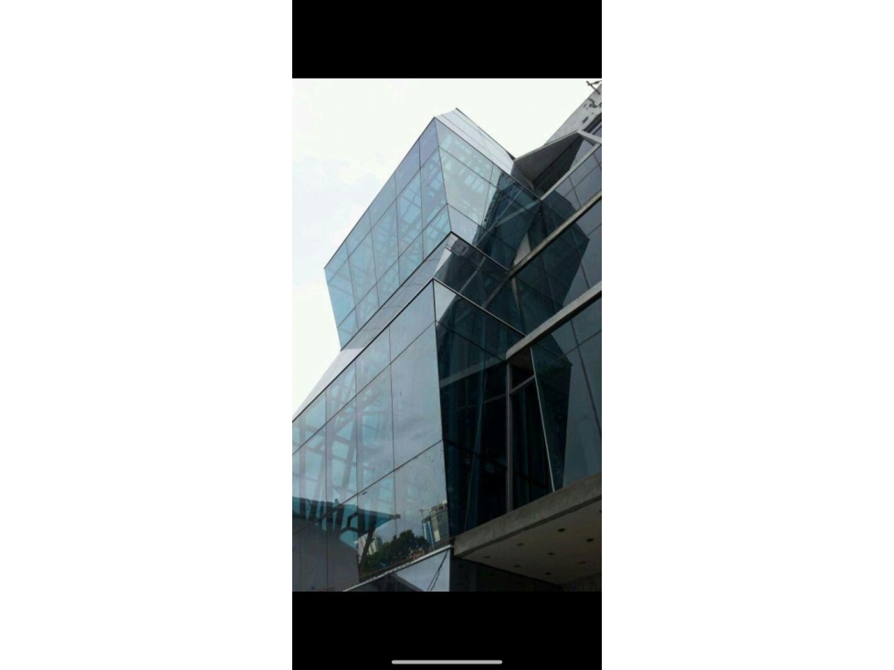Venta de edificio comercial en El Carmen GTA - 2