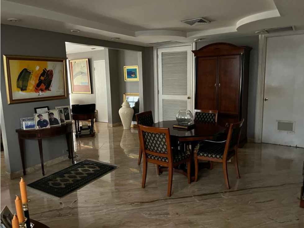 Venta de casa comercial (oficina) en Obarrio (GTA) - 2