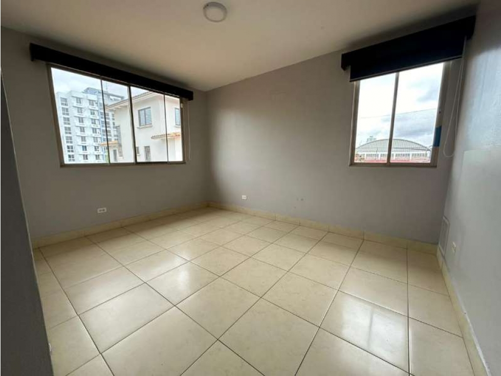 Venta de duplex en Paseo Dorado GTA - 2