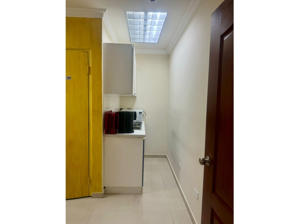 Venta de oficina en Marbella (Torre Banesco/Ocean Business Plaza) GTA — foto 2