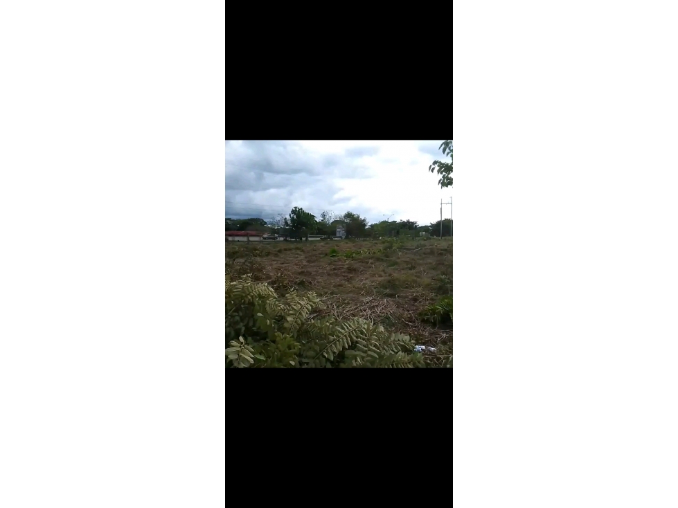 Venta de terreno comercial en Santiago GTA - 2