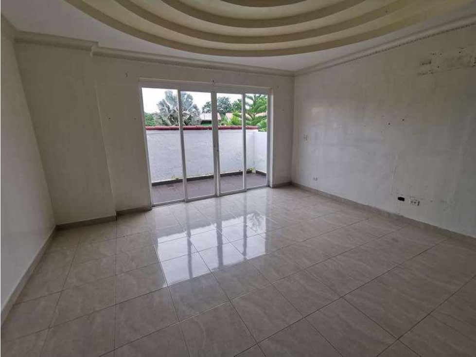 Venta de casa en Bosques de Espinar (Cristóbal), Colón GTA - 2